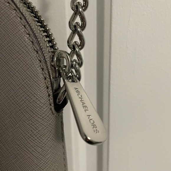 Micheal Kors Crossbody Purse - Picture 3 of 4